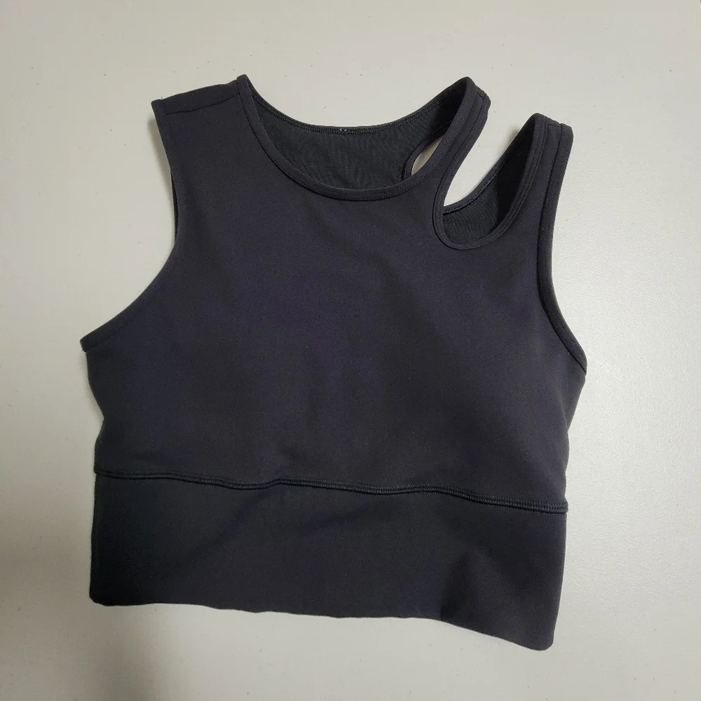 Lululemom Mastered Motion Cropped Tank Size 4.